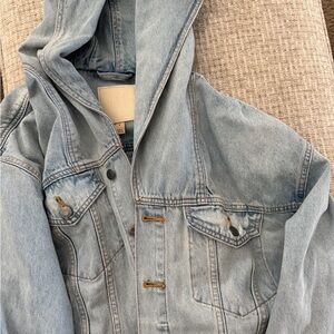Beis Gap Light Wash Denim Jacket - Hooded, NWT, Size M